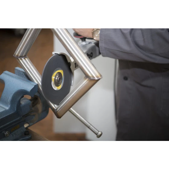 10 Roues Texture Compact VK MFW600 VU CO S 150X3X25,4 KLINGSPOR - 337948 4 10 Roues Texture Compact VK MFW600 VU CO S 150X3X25,4 KLINGSPOR - 337948 – Image 2